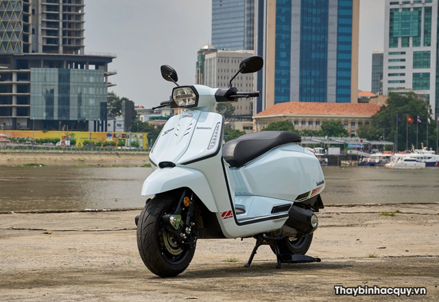 Ắc quy xe lambretta x125 dùng loại nào giá bao nhiêu tiền - 1